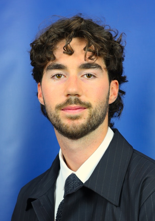 Robert's headshot